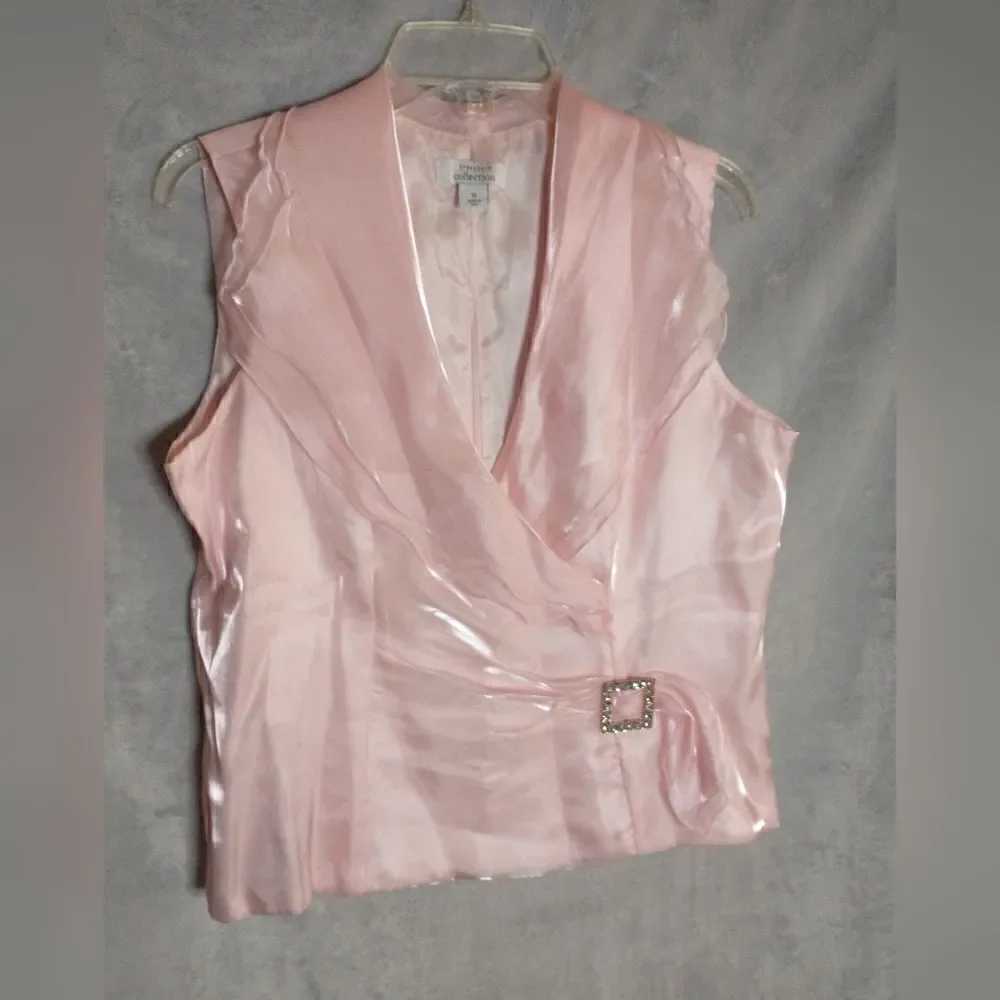 Dressbarn Semi-formal Top - Picture 1 of 6